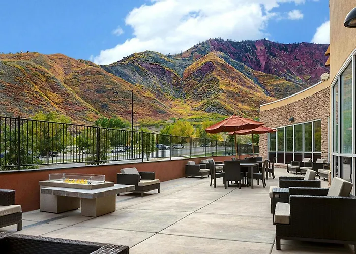 Courtyard By Marriott Glenwood Springs